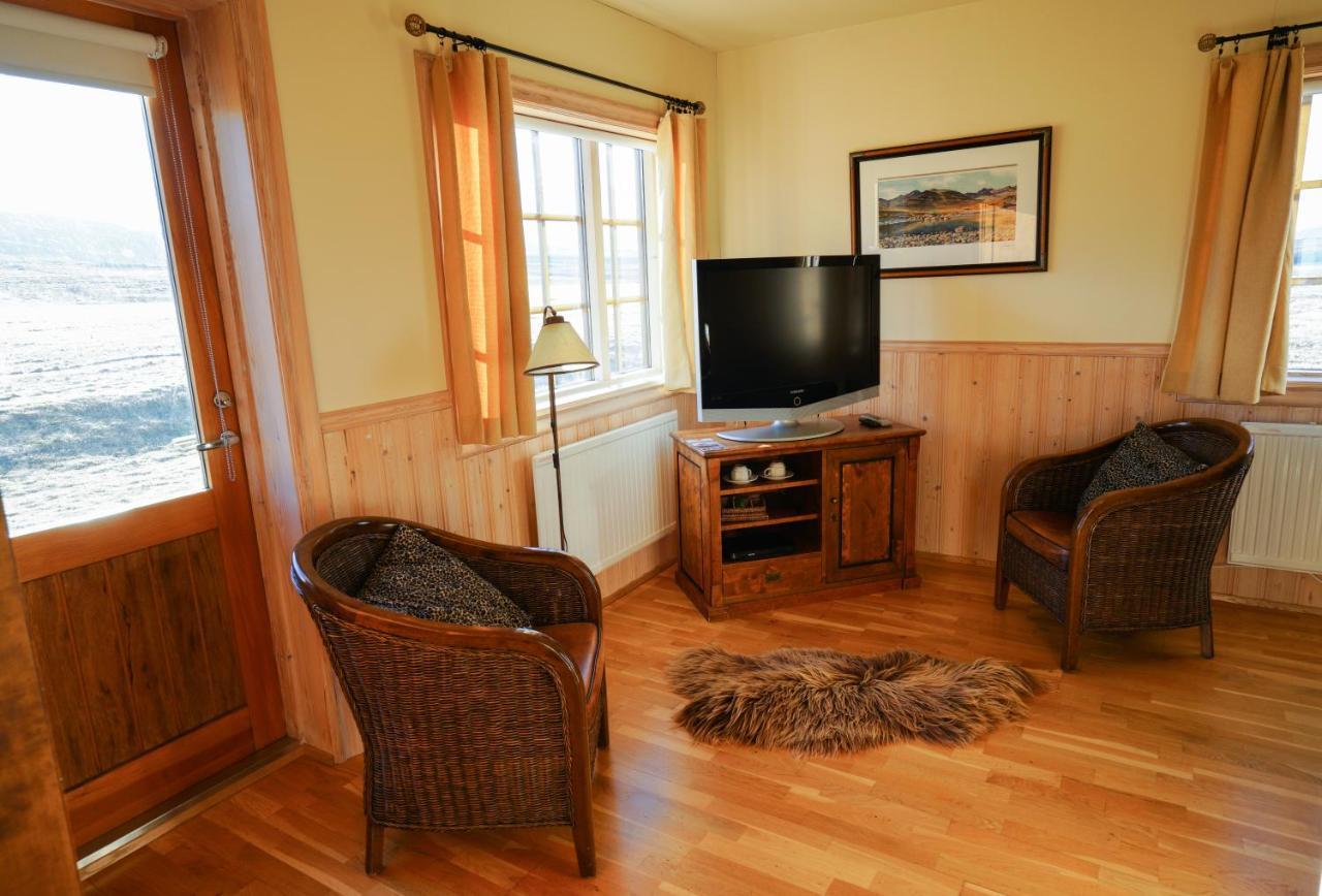 Eyjar Fishing Lodge Breiddalsvik Exterior photo