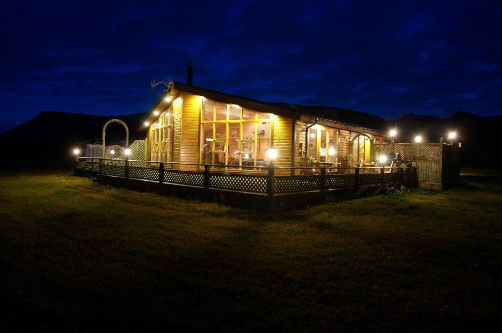 Eyjar Fishing Lodge Breiddalsvik Exterior photo