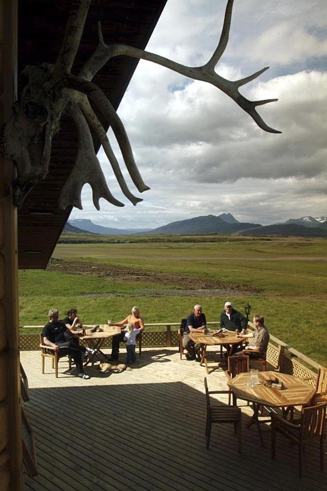 Eyjar Fishing Lodge Breiddalsvik Exterior photo